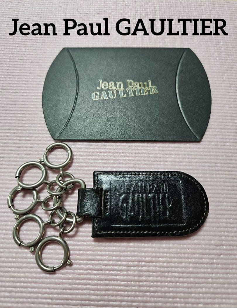 Jean Paul GAULTIER ✩レザーキーホルダー✩ゴルチェ - メルカリ