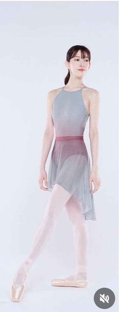 バイプリエ グラデーションスカート - メルカリ