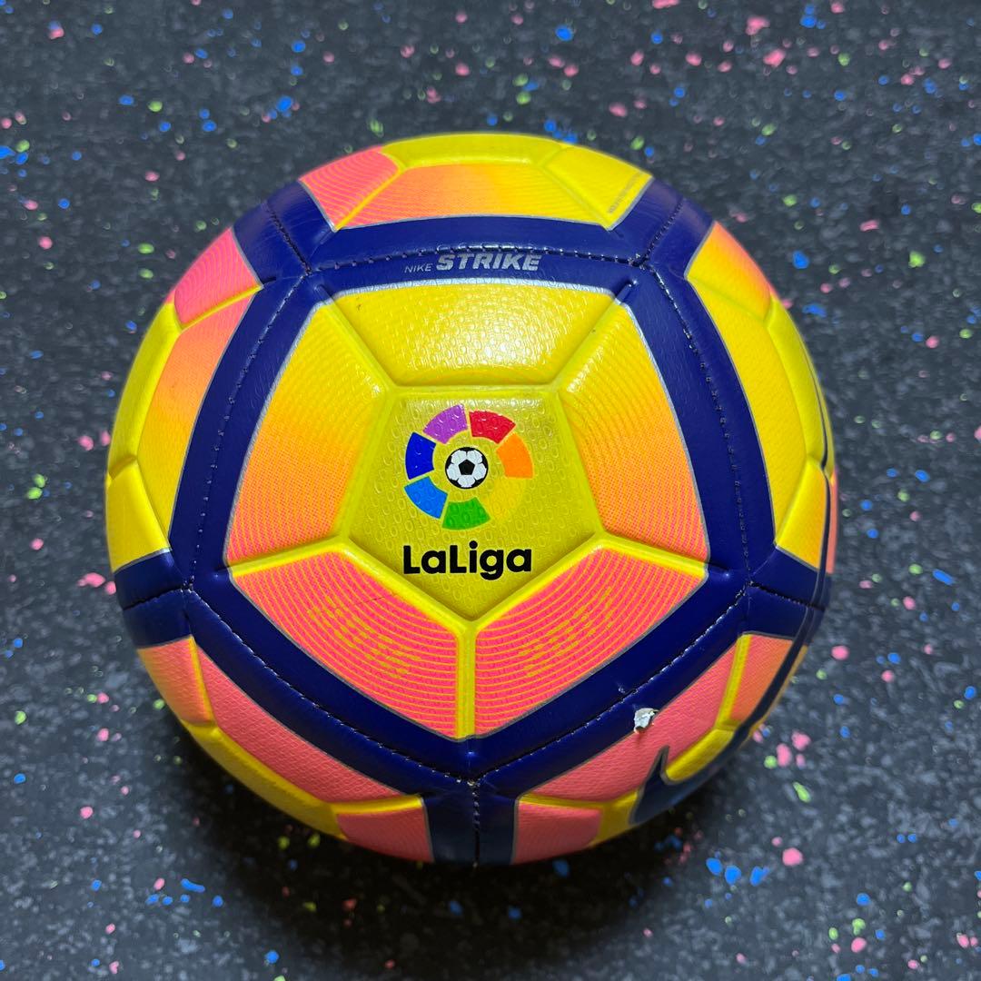 Nike オーデム4 サッカーボール サイズ5 ストライク - メルカリ