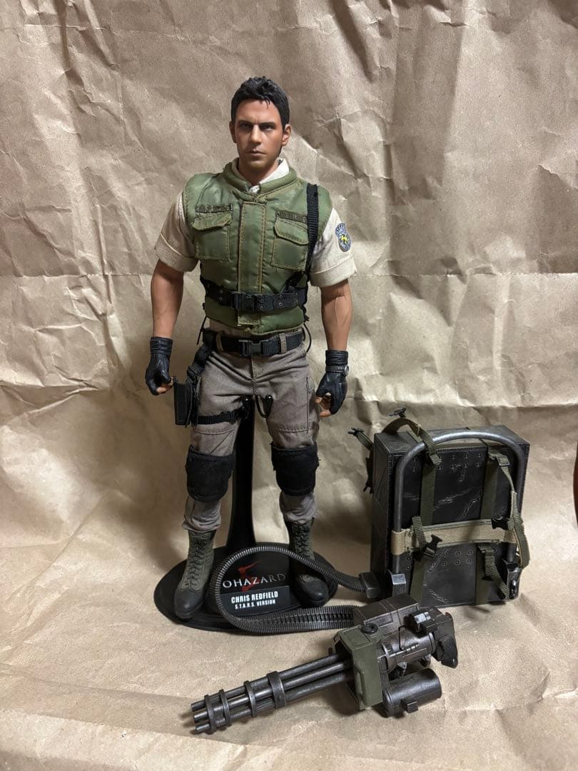 ホットトイズ バイオハザード5 クリス・レッドフィールド S.T.A.R.S.