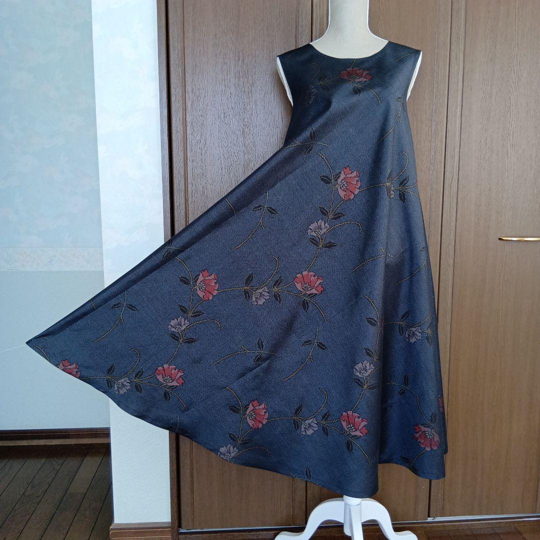 着物リメイク＊藍泥系本場大島紬 花柄＊ノースリーブテント型フレア