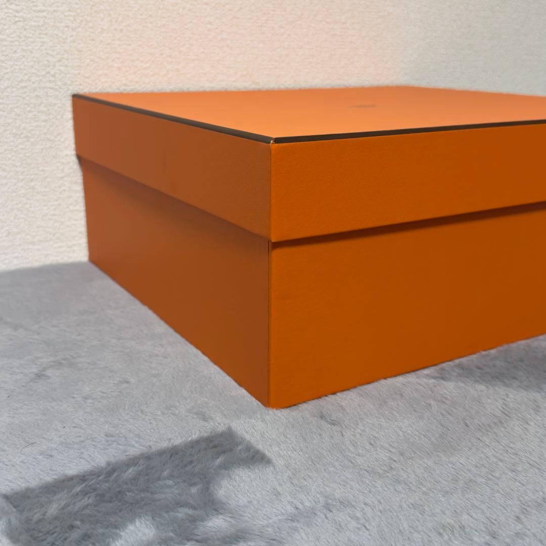 極美品】HERMES エルメス バーキン25 空箱 正方形 38x34x16の通販はau