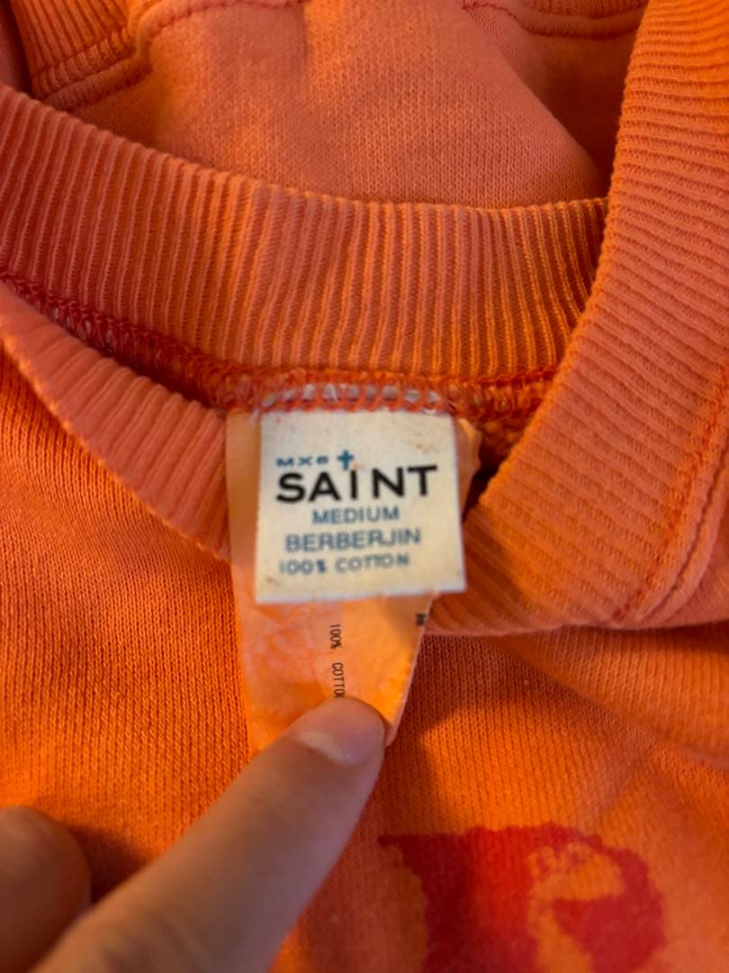 SAINT Mxxxxxx NOISEプリント オレンジスウェット Mサイズ - メルカリ
