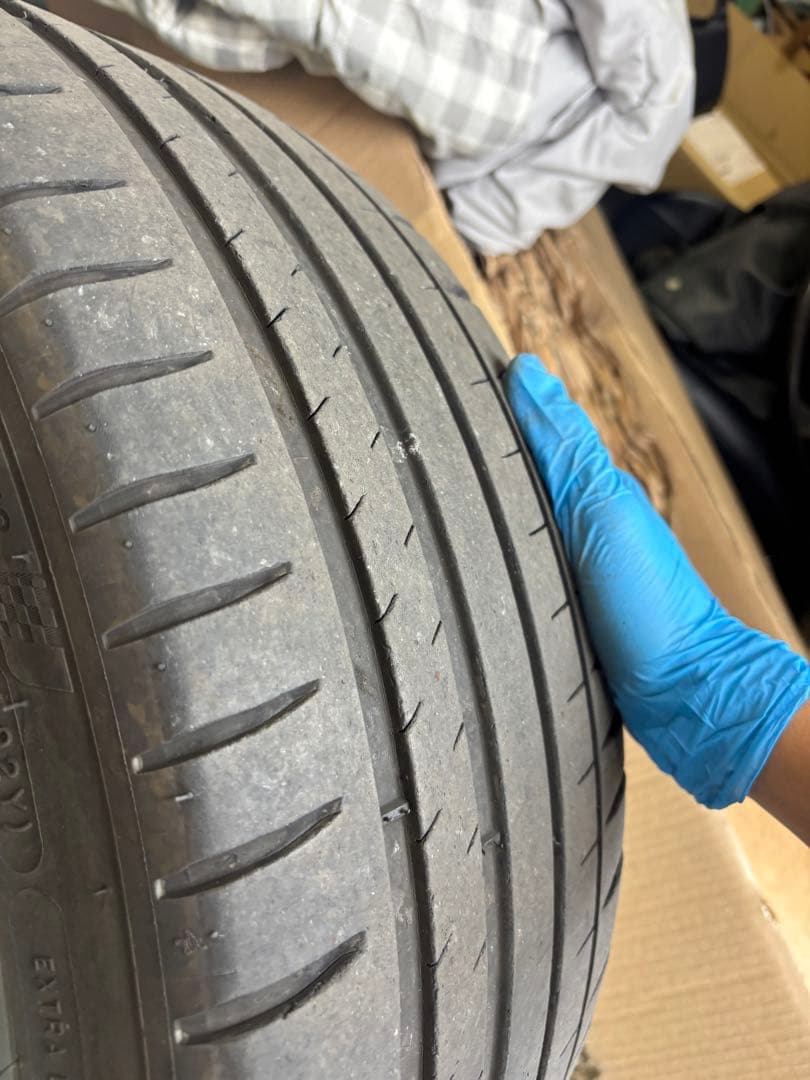 アドバンレーシングTC‐4 18インチ 8J 4本セット ミシュラン2021年製