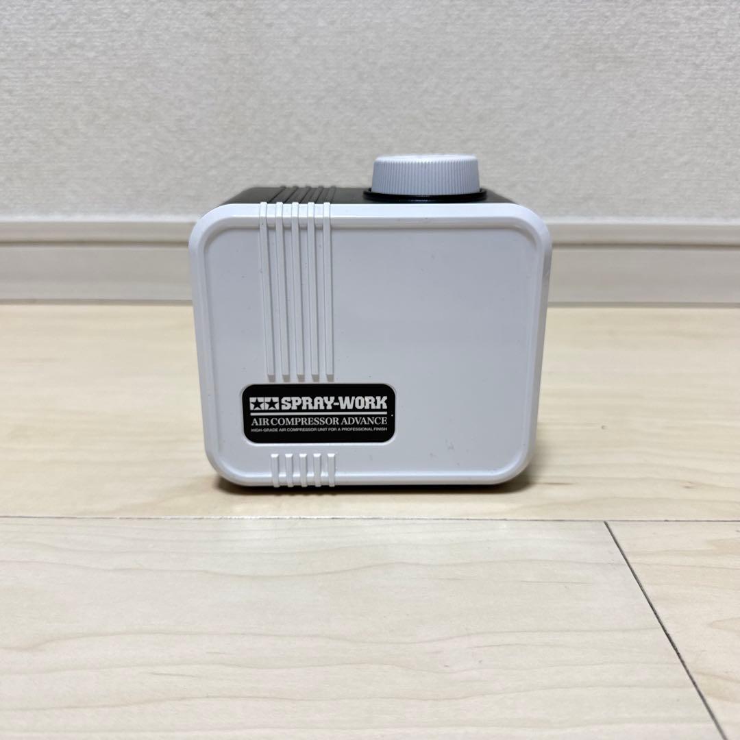 タミヤ コンプレッサー アドバンス ＆ HG エアブラシ 0.3mm セット