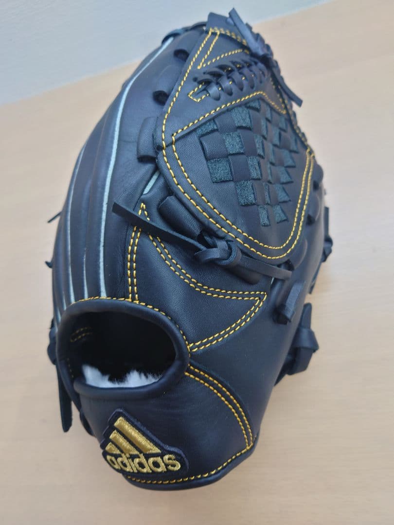 ★adidas 一般・大人用　軟式グローブ オールラウンド用 adidas（アディダス） 野球 軟式グラブ/グローブ オールラウンド用