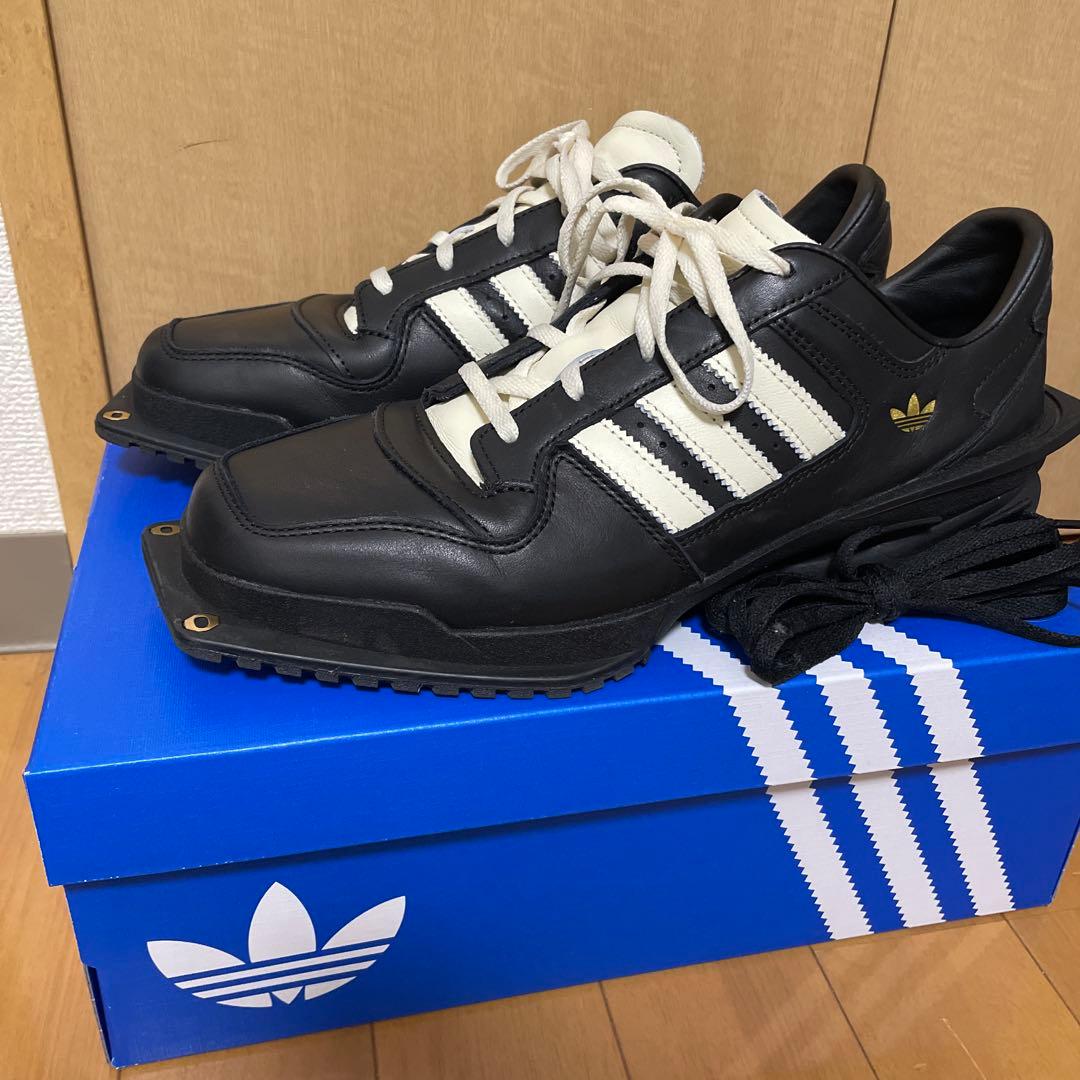 アディダス Forum Cubism SQ フォーラム キュビズム 27cm - メルカリ