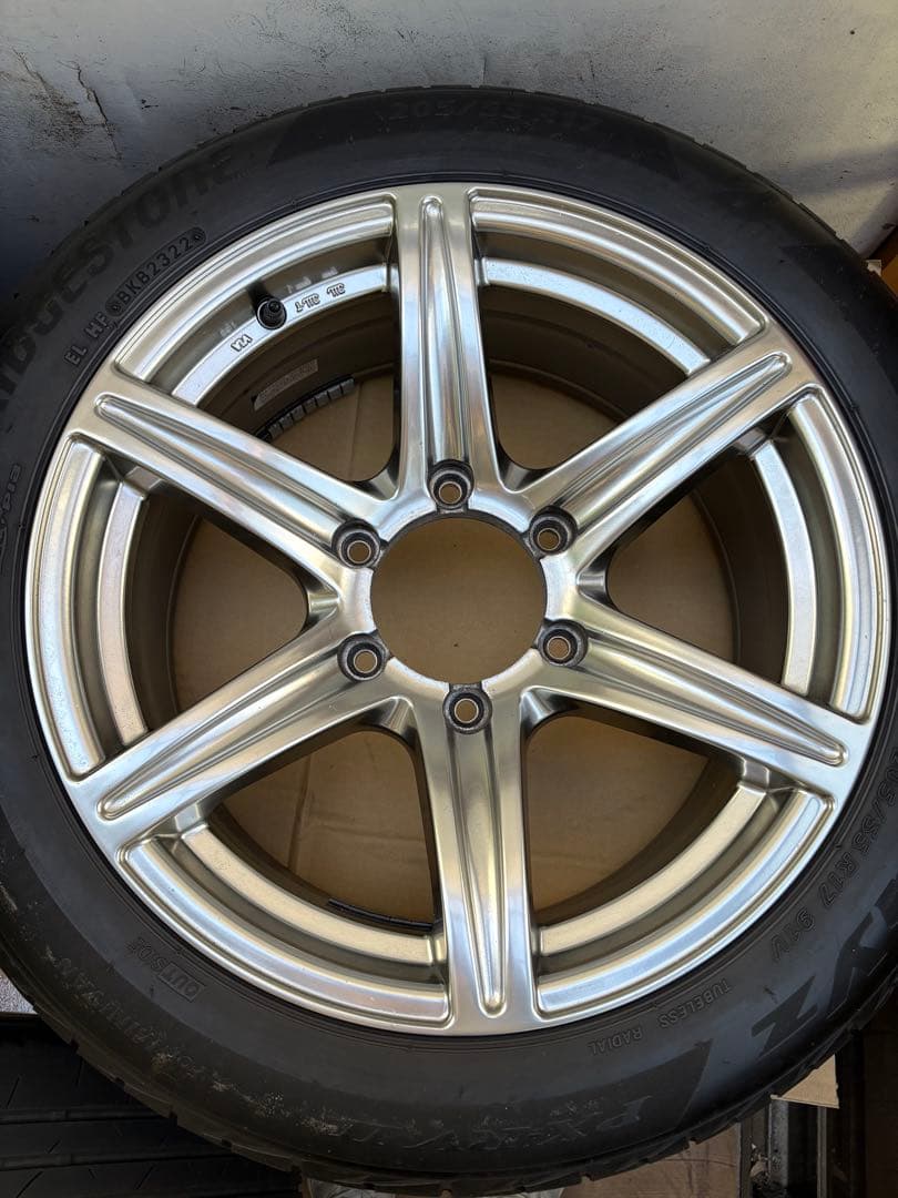 ⭐︎早い者勝ち⭐︎タイヤホイール4本セット17インチ　205/55/R17