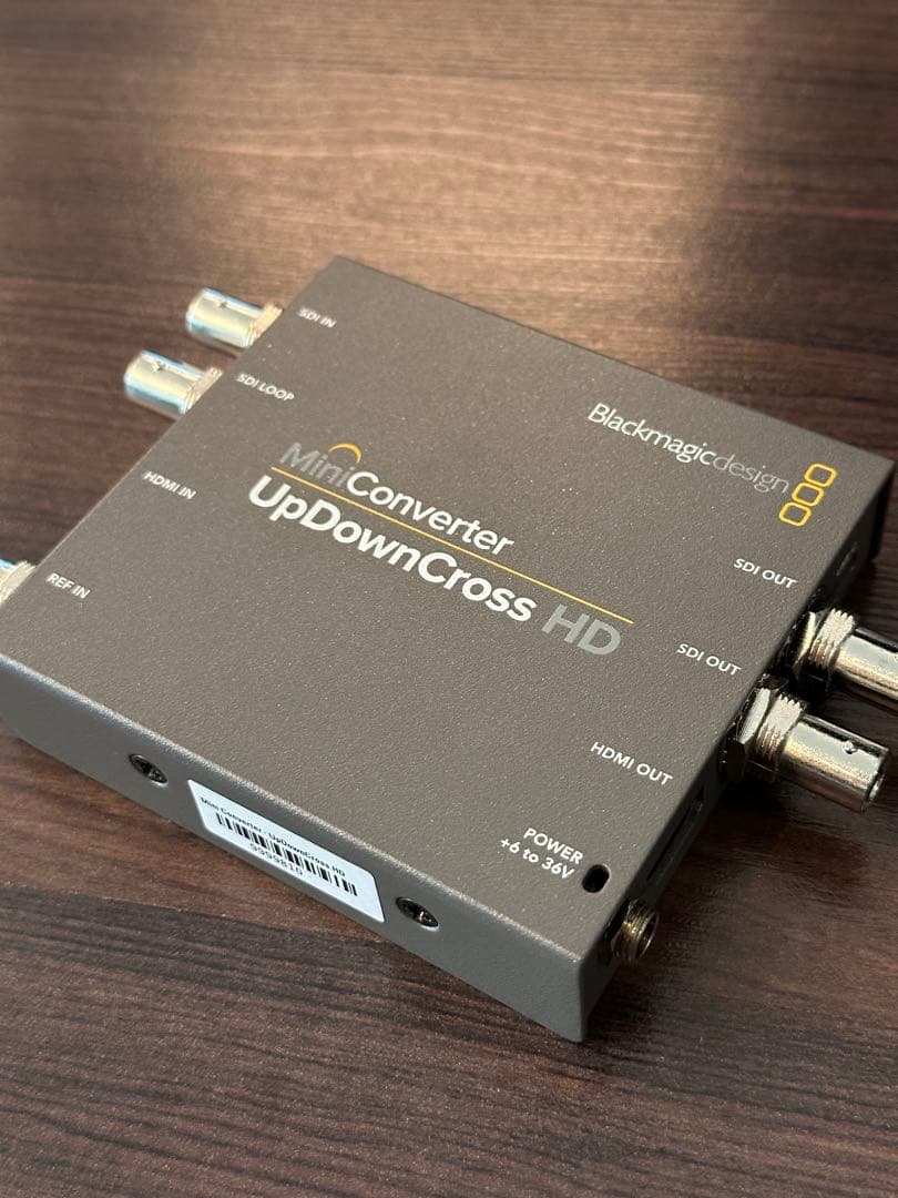 美品！BlackmagicDesign UpDownCross HD Amazon.com: Blackmagic Design Mini Converter UpDownCross HD