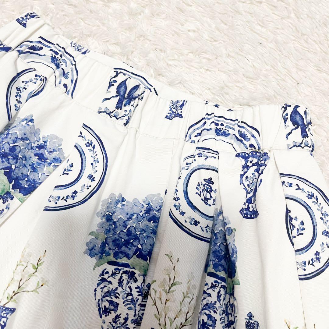 2023 セブンテン 陶器プリント 花柄スカート 陶器 水彩タッチブルー