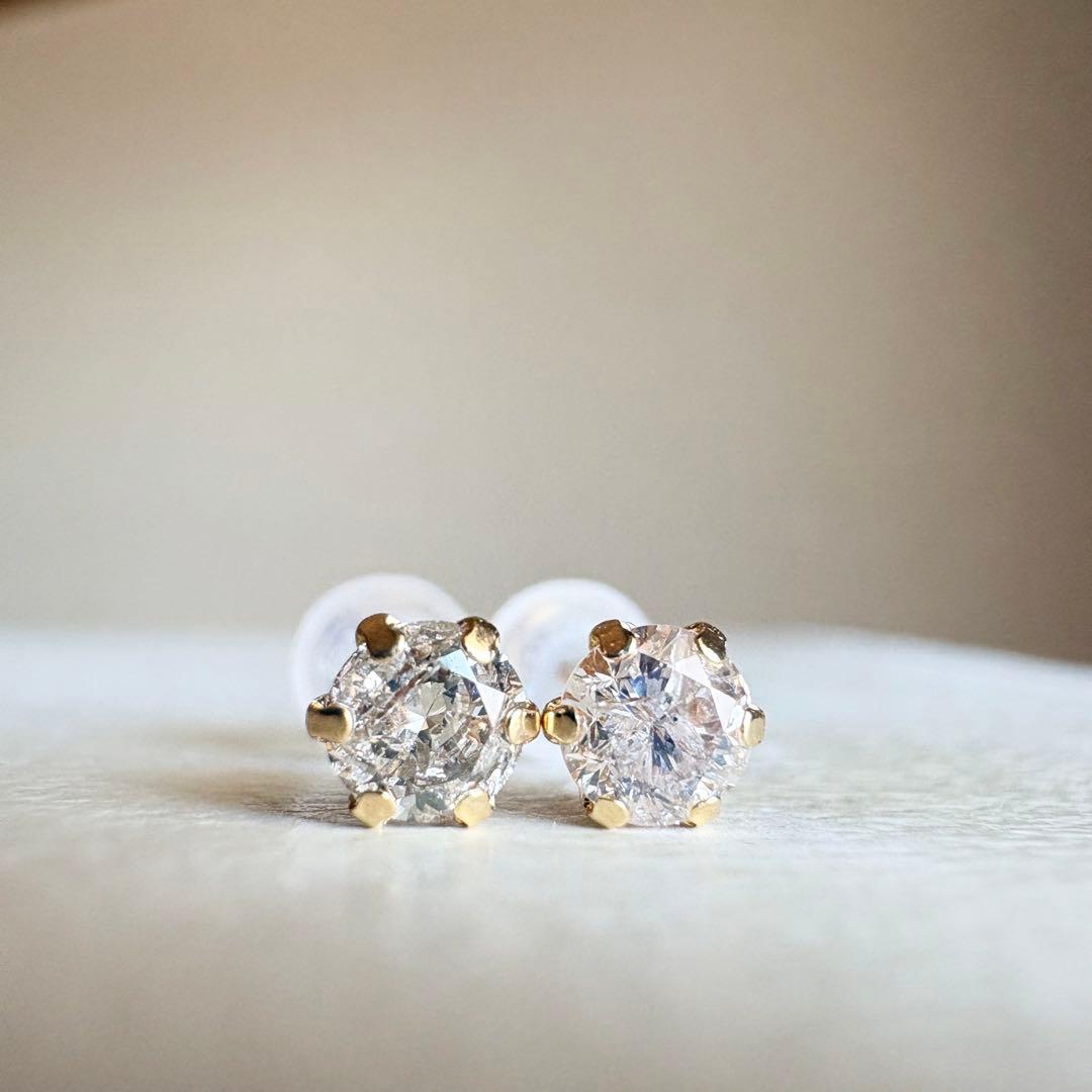 K18 18金　天然ダイヤモンド　AAグレード 0.40ct ピアス　dia