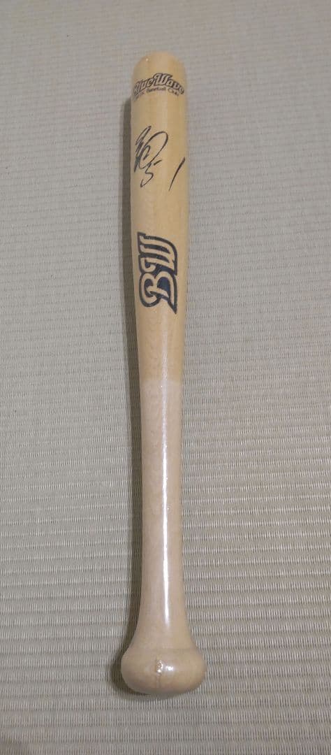 オリックス 51イチロー レプリカサイン ミニバット - メルカリ