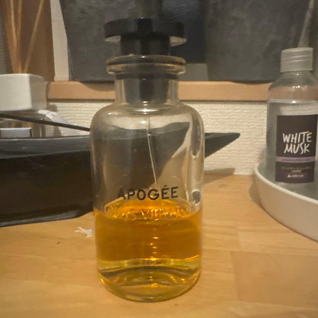 ルイ・ヴィトン　香水　APOGEE アポジェ オードゥ パルファン ｜ルイ・ヴィトン 公式サイト - LP0001