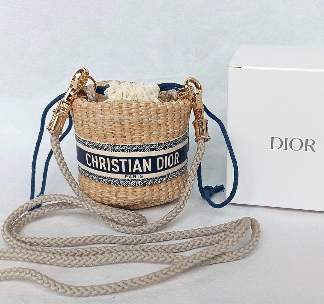 新品未使用箱付き　ディオール　ノベルティ　ストローポーチ ミニショルダーバッグ 新品 DIORディオールノベルティ ストローポーチロゴ ミニショルダー