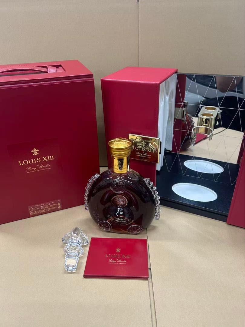 古酒並行レミーマルタン ルイ13世 700ml 観音開き シリアル一致 古酒並行レミーマルタン ルイ13世 700ml 観音開き シリアル一致 古酒