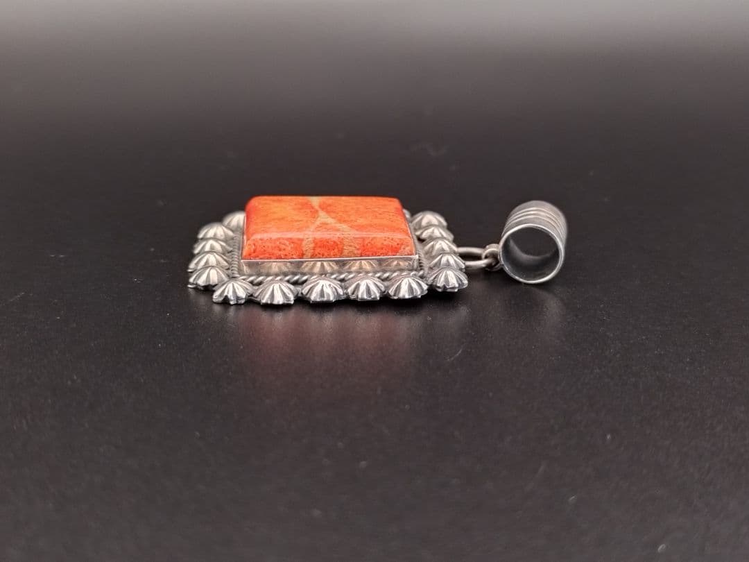 インディアンジュエリー◎ネックレストップ◎ランニングベアー◎STERLING