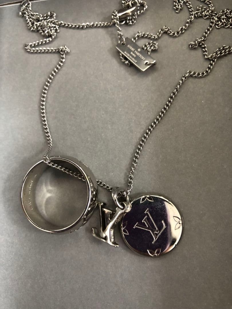 ルイヴィトン 新品同様 Louis Vuitton シルバーネックレス - メルカリ