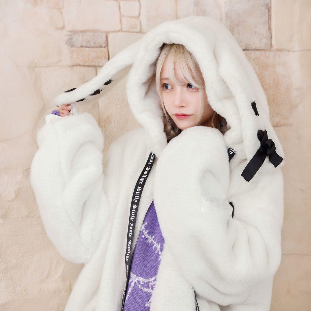 amilige ウサ耳ファーZIPコート - メルカリ