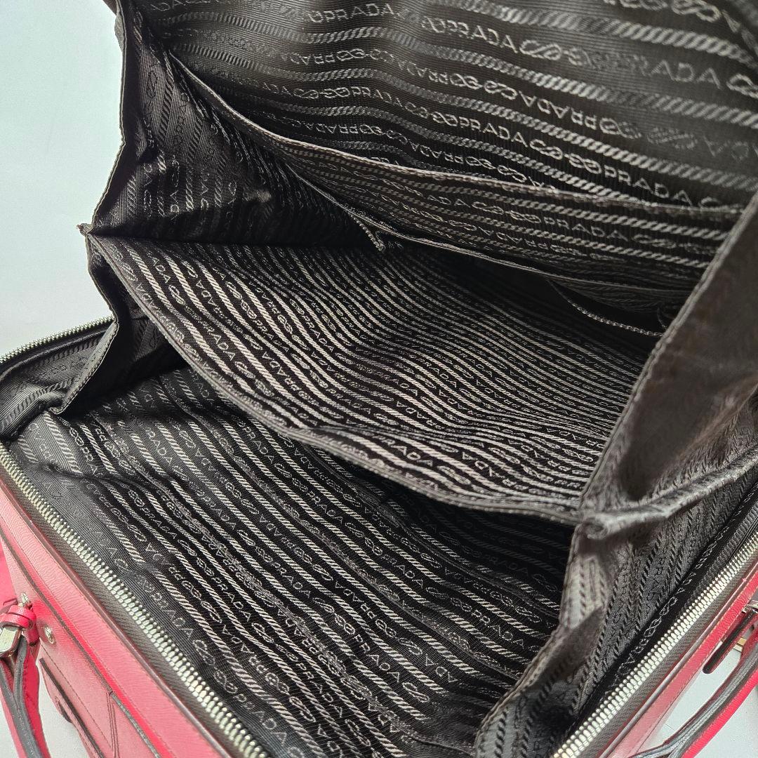 美品 PRADA キャリーケース オールサフィアーノレザー ポケット多