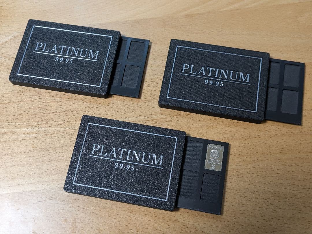 轟様専用 インゴットケーススタンド(009) - メルカリ