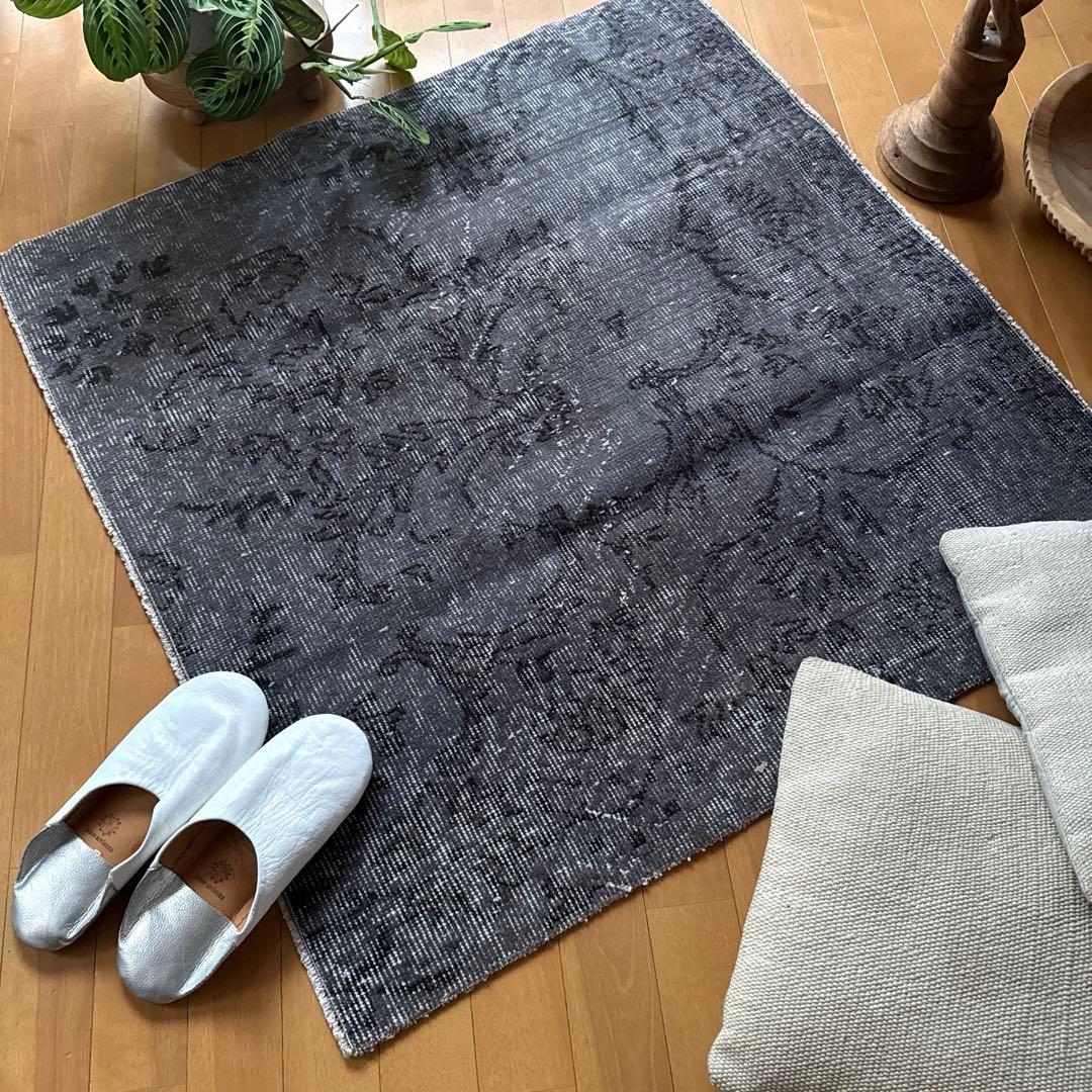 92.5×92.5 正方形 ダークグレイ ボタニカル トルコヴィンテージラグ