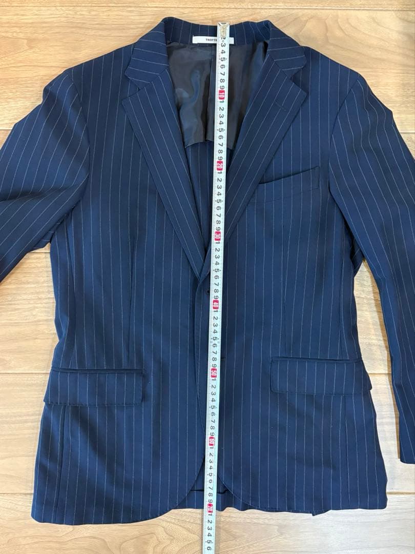 ネイビー ストライプ テーラードジャケット、パンツセットアップ