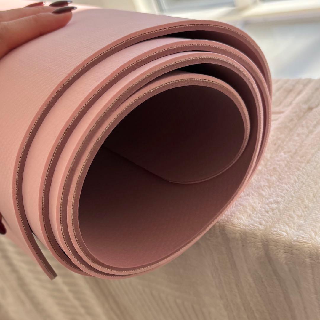 お得♡LABA公式◇ヨガマット/ラグ2枚/収納バッグ/未開封バーム/ジェル