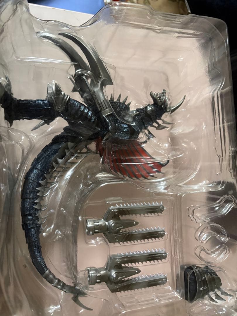 S.H.MonsterArts ガイガン(2004) 大決戦バージョン 欠品有