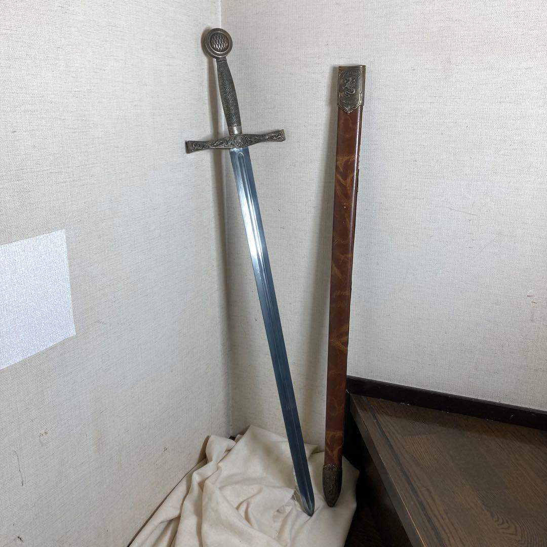 西洋剣 エクスカリバー 模造刀 金属製 実物大 1/1 レプリカ 壁飾り