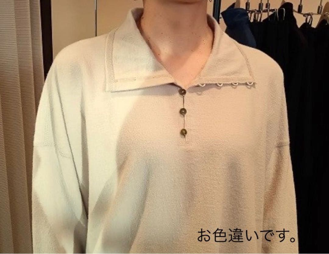 ヨーガンレール 2024未使用 薄手フェルトのハイネックプルオーバー