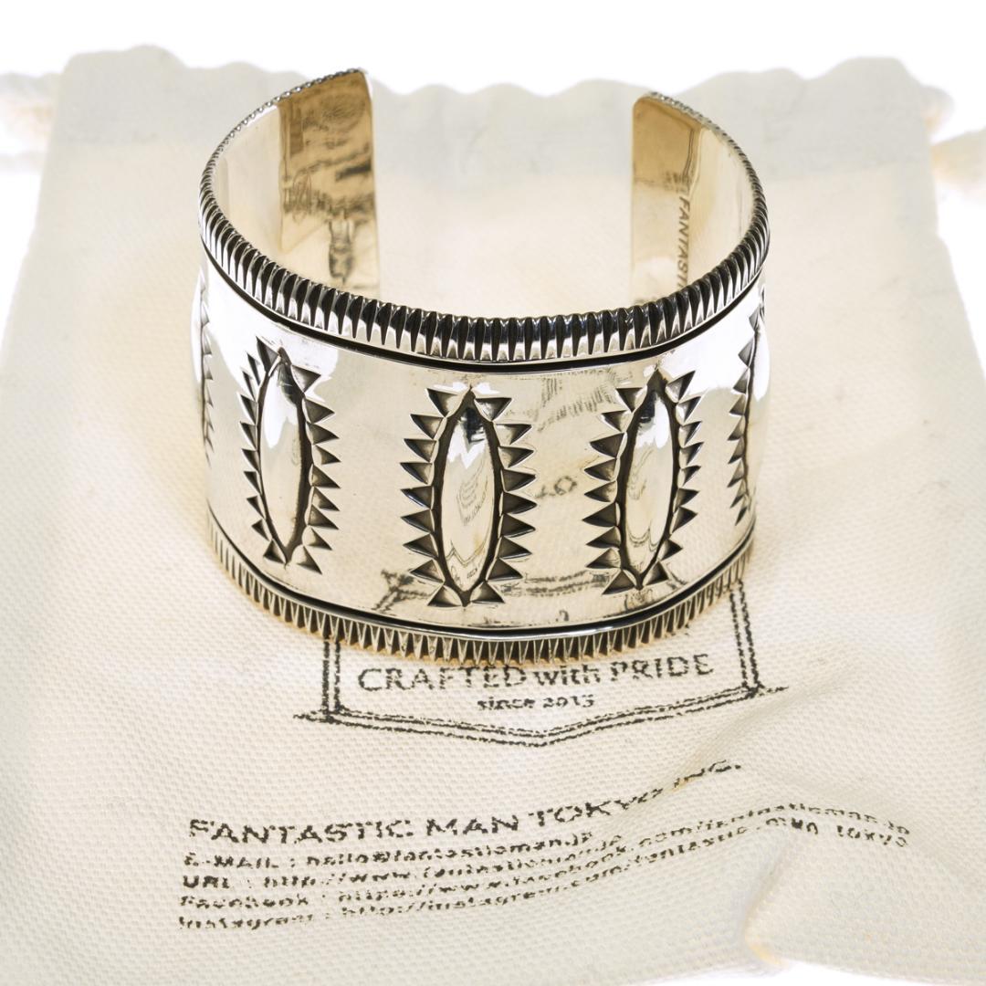 ファンタスティックマン バングル シルバー FANTASTIC MAN FANTASTIC MAN（ファンタスティックマン）の「FANTASTIC MAN シルバー