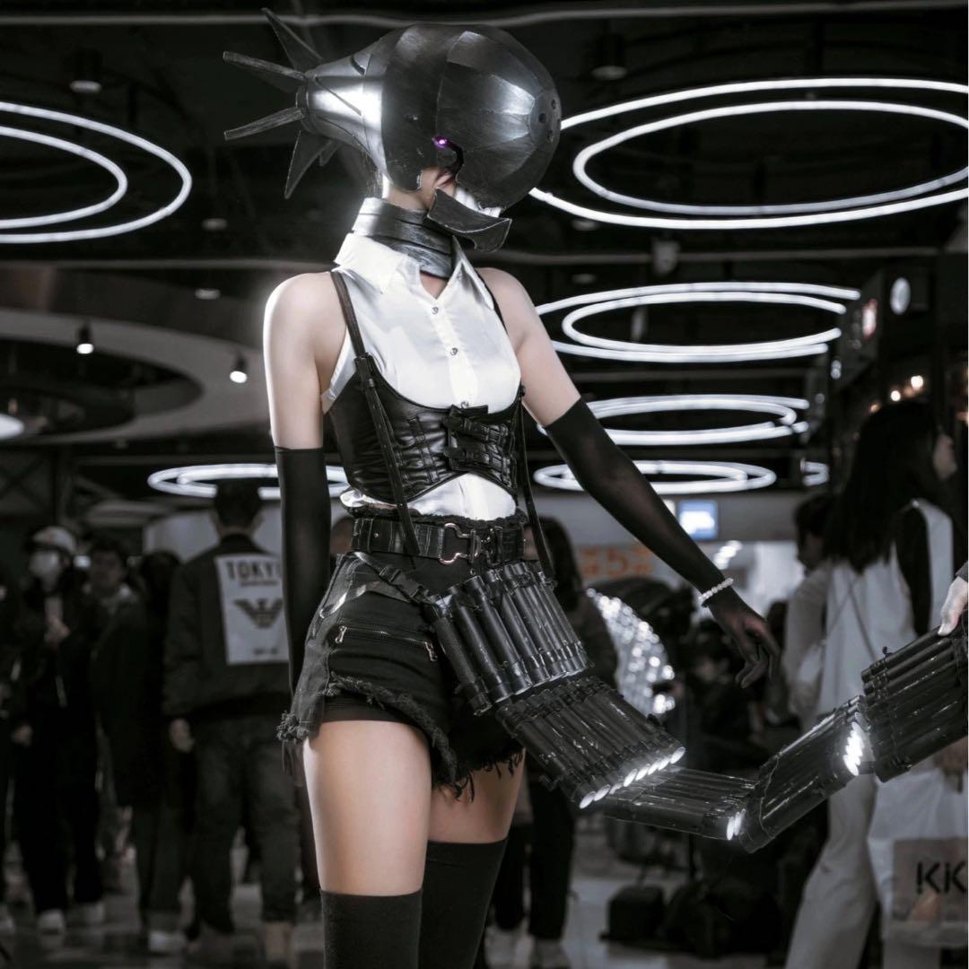 チェンソーマン ボム レゼ コスプレ道具 仮面 ヘルメット - メルカリ