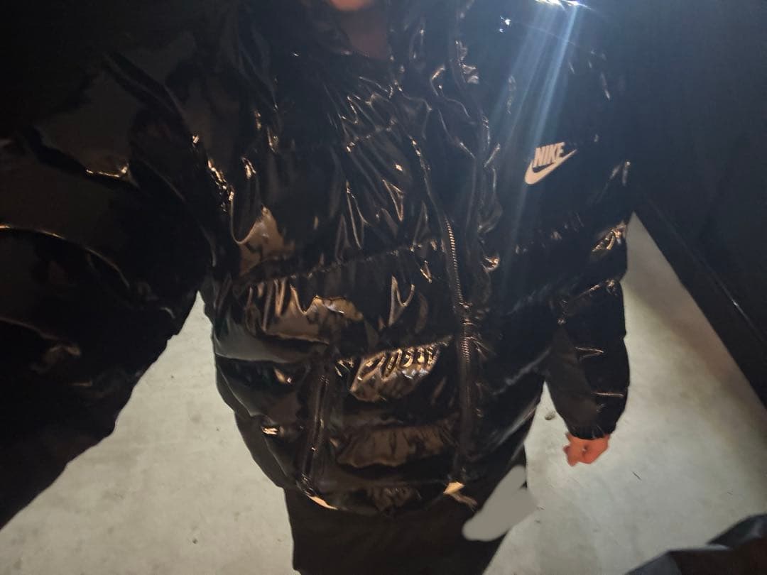 希少NIKE エナメルダウンジャケット Sサ イズ 光沢pxrge 着用 未使用