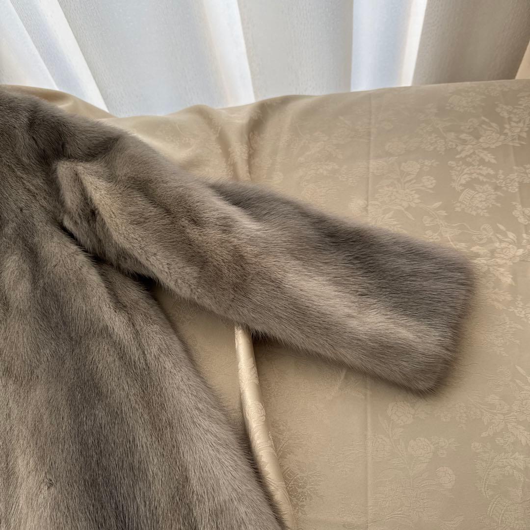 サファイアミンク ショートコート ジャケット ライトグレー 9号 - メルカリ