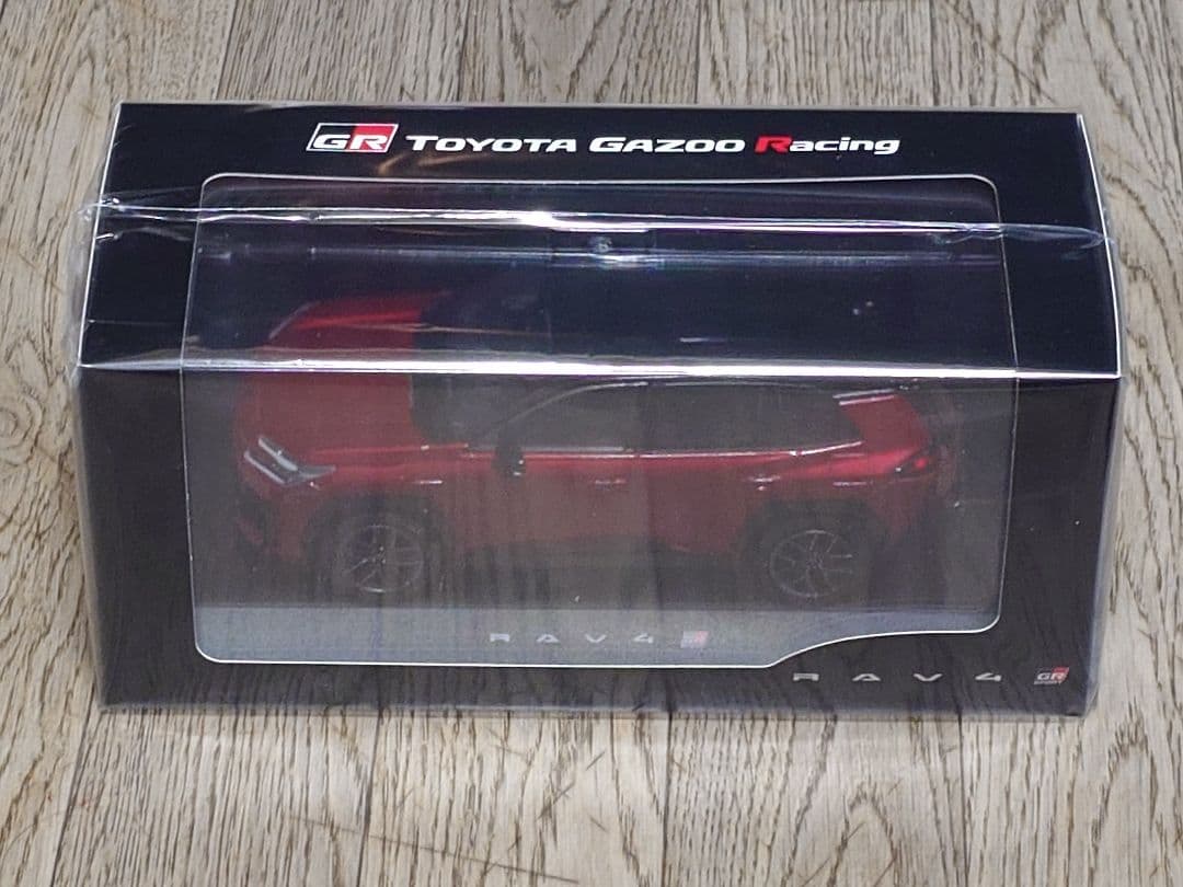 1/30 新型RAV4 GR ミニカー ブラック×エモショナルレッドⅡ - メルカリ