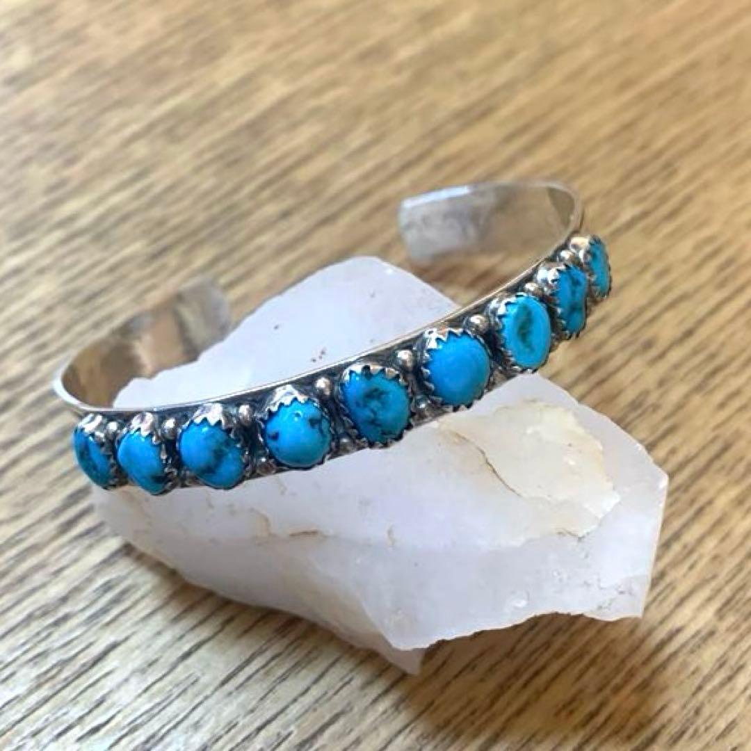 ナバホ族　ターコイズ シルバーバングル ターコイズバングル ナバホ インディアンジュエリー/ネイティブ
