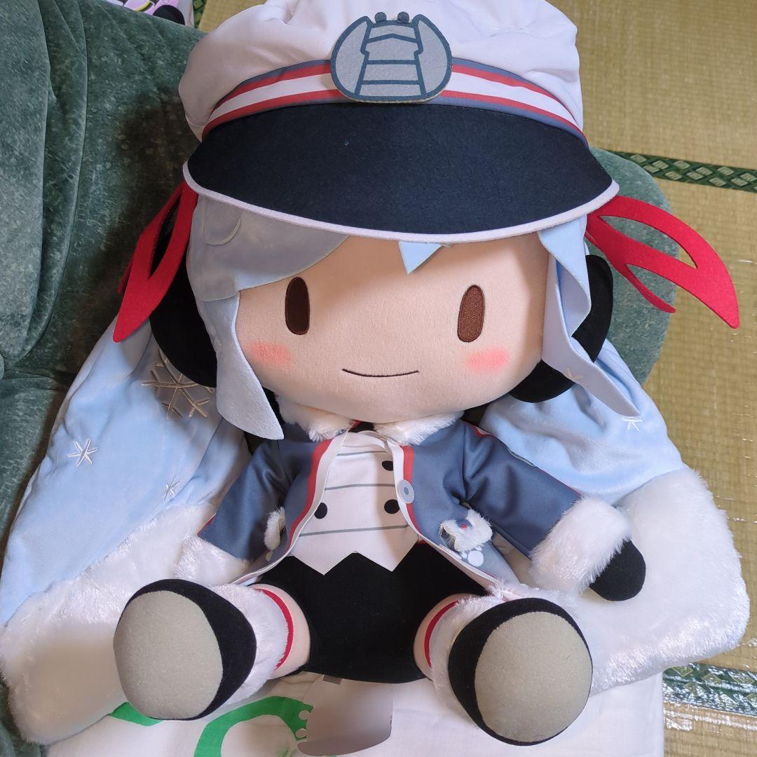 初音ミクシリーズ 雪ミク2022 どでかジャンボふわふわぬいぐるみ 中古