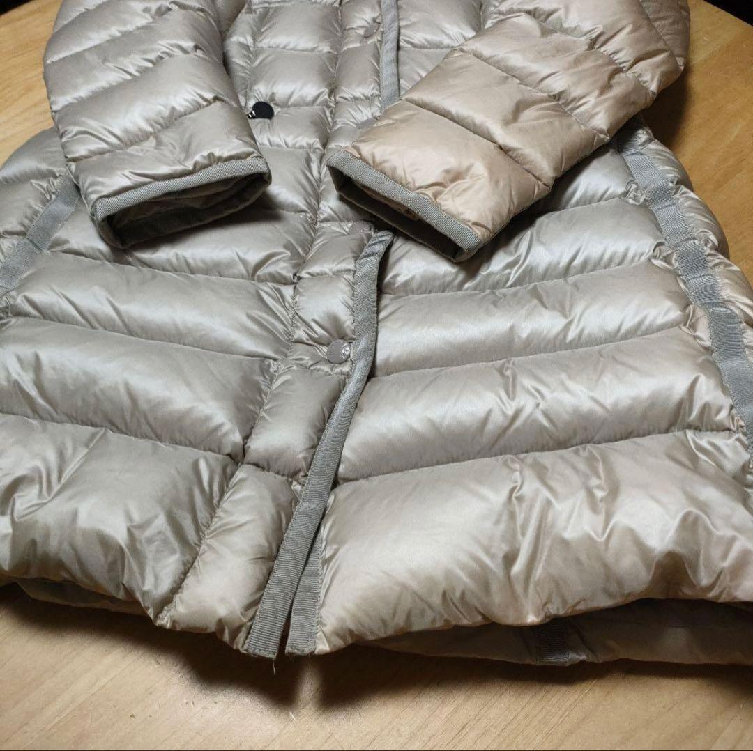 ひでにゃん様専用】モンクレール hermine シャンパンゴールド1 - メルカリ