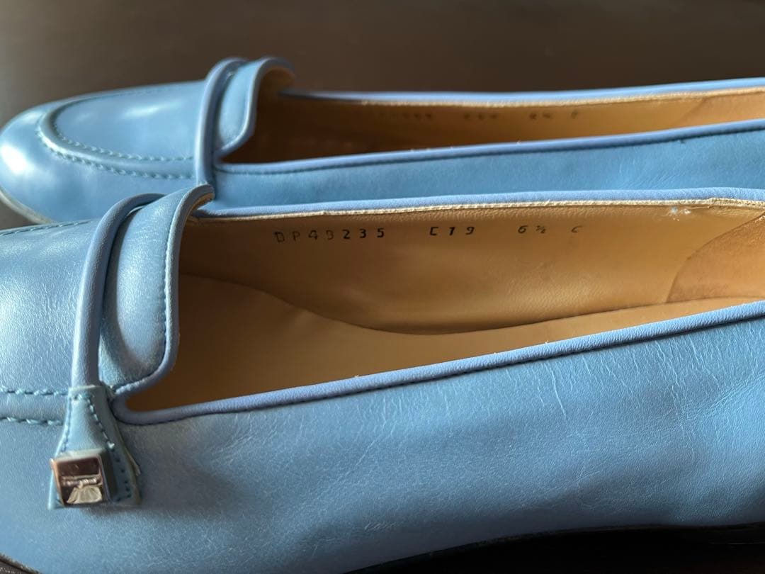 【未使用品】サルヴァトーレフェラガモ 23.5cm パンプス