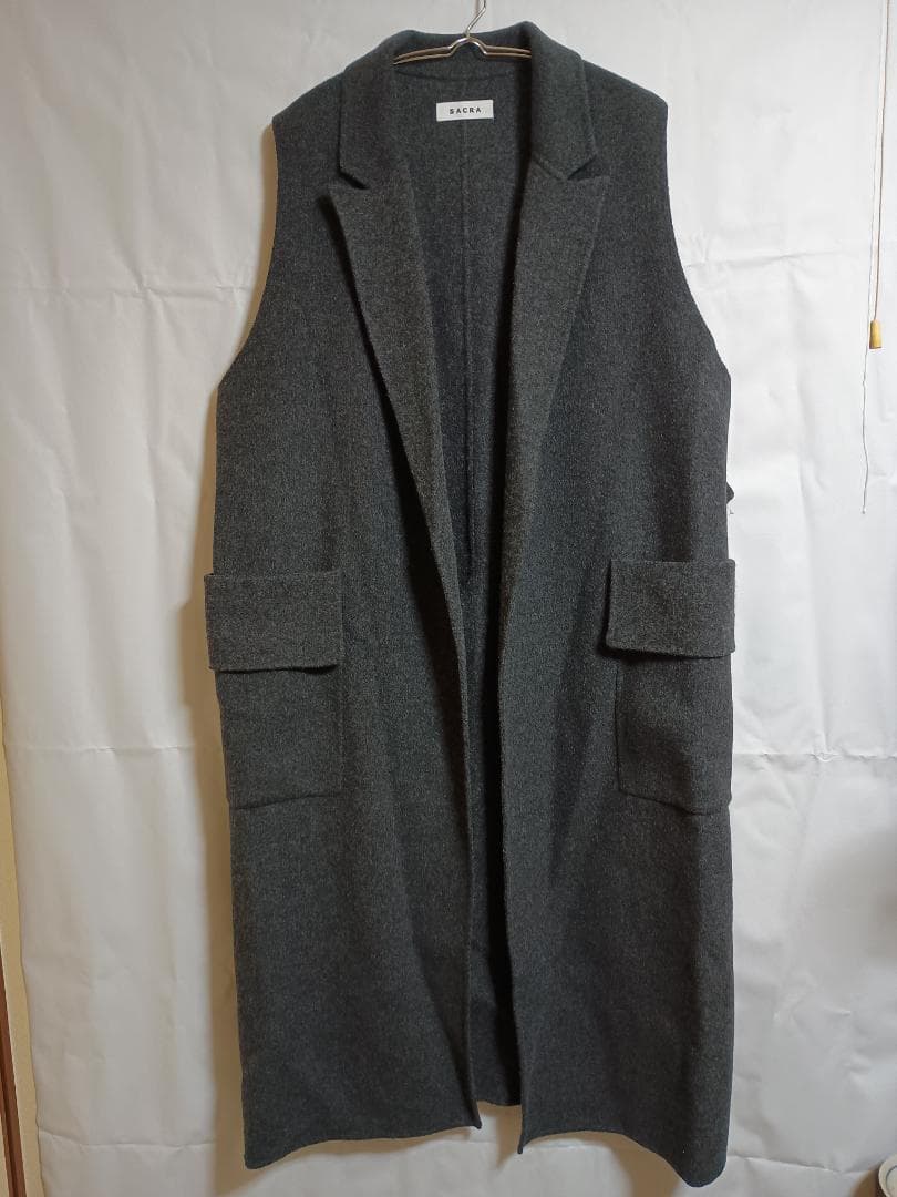 SACRA 23AW ラムウールショート ビーバーロングジレ サイズ38 - メルカリ