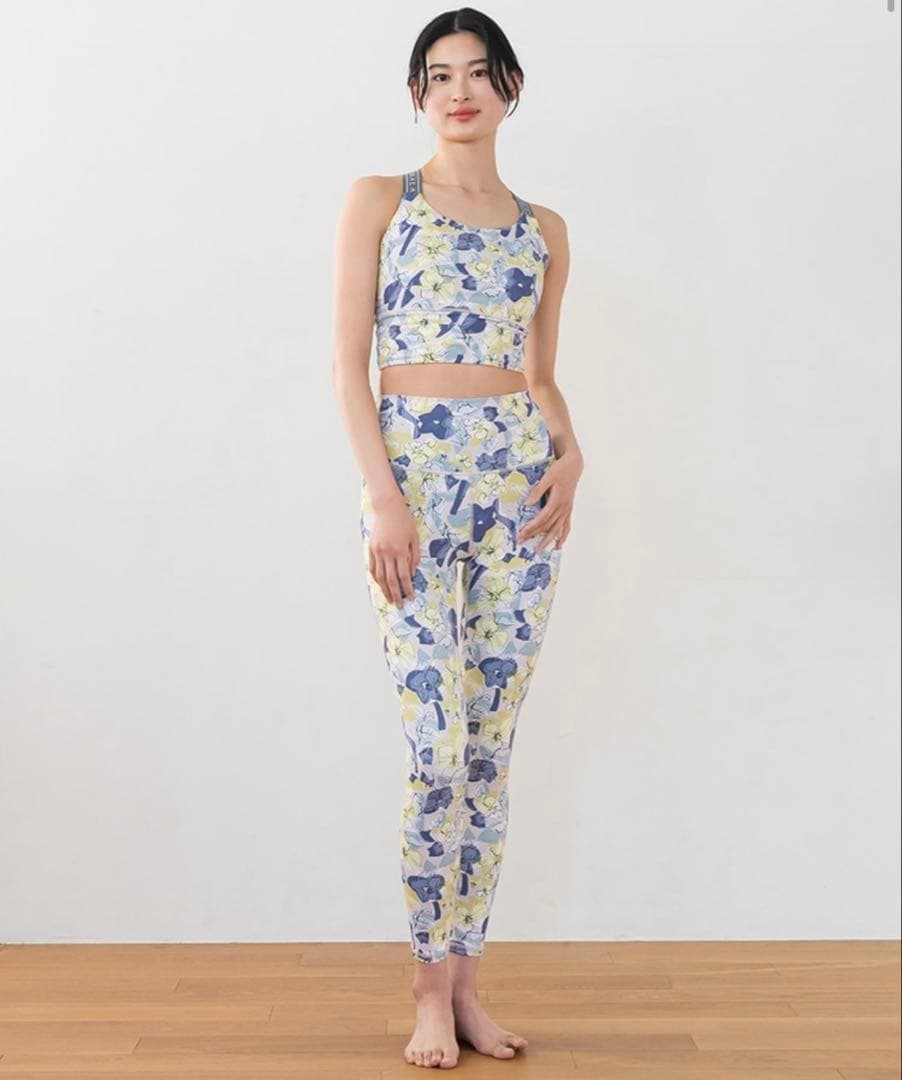 新品☆【SUKALA】ミックスフラワープリントレギンス - SUKALA フラワー