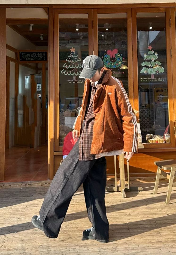 海外限定2XS Adidas New YearコーデュロイジャケットKQ5135-今年の新作