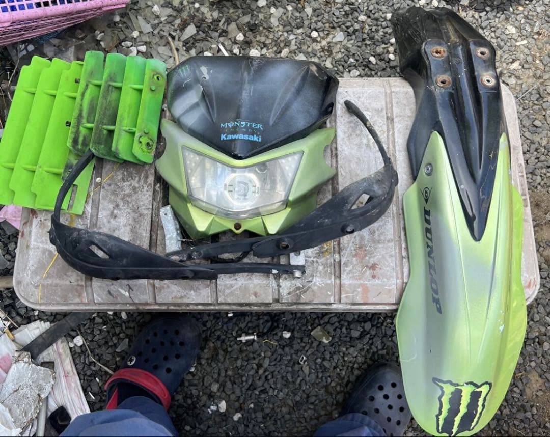 KDX125 外装＆タンク カワサキ 純正部品 - メルカリ