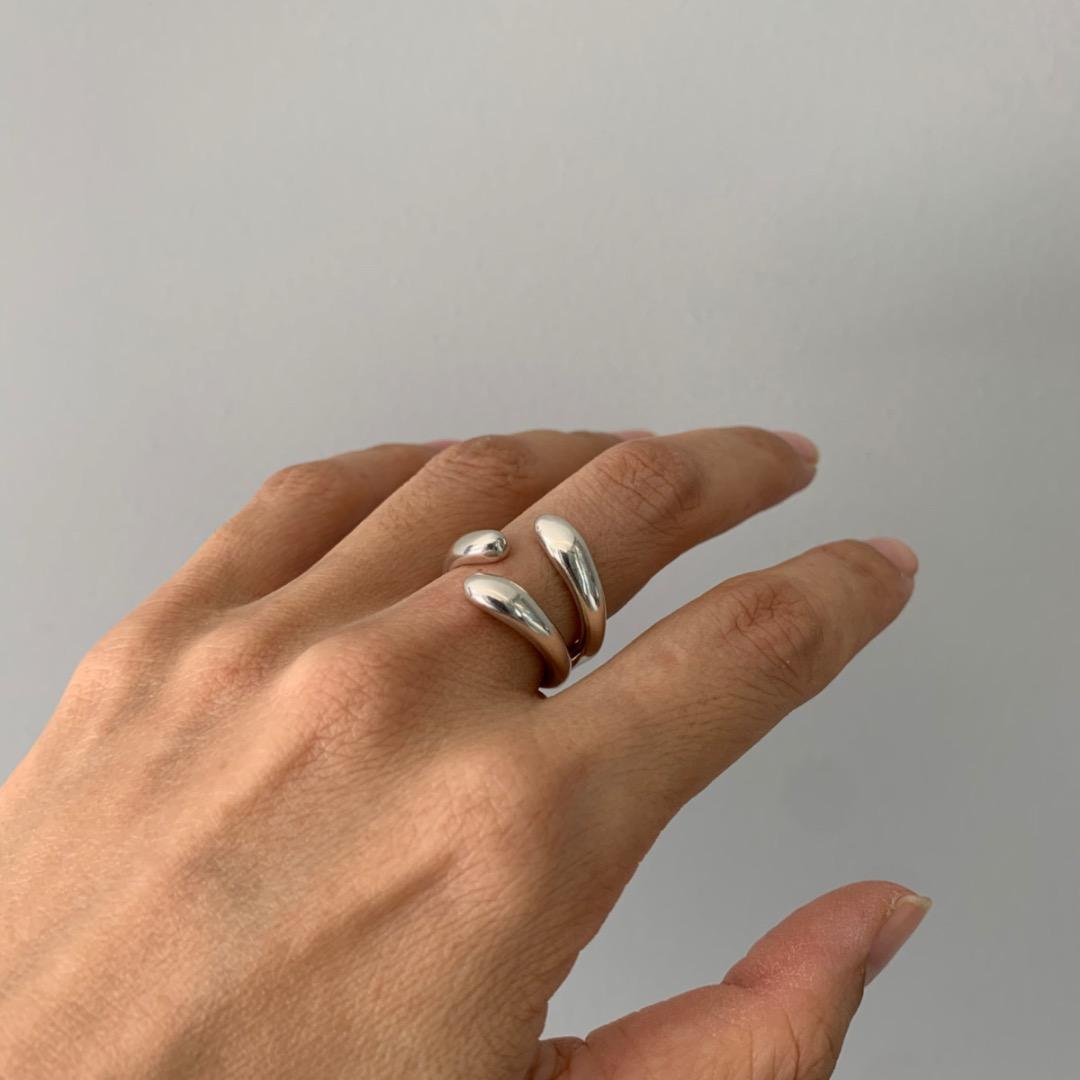 L*M様 モニカ・カスティリオーニ ハグリング A-ABBRACCI-01シルバ