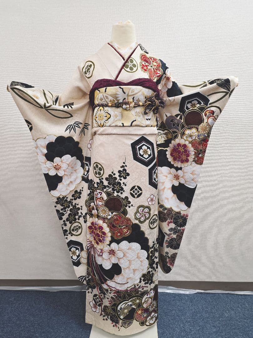 157~170センチぐらいの方が適応サイズ】振袖フルセット 玉城ティナ