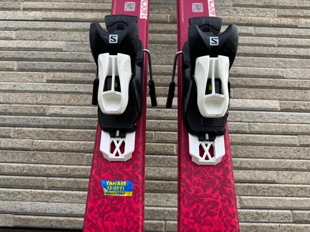 140】美品☆ジュニアスキー板☆SALOMON 2022（ピンク）