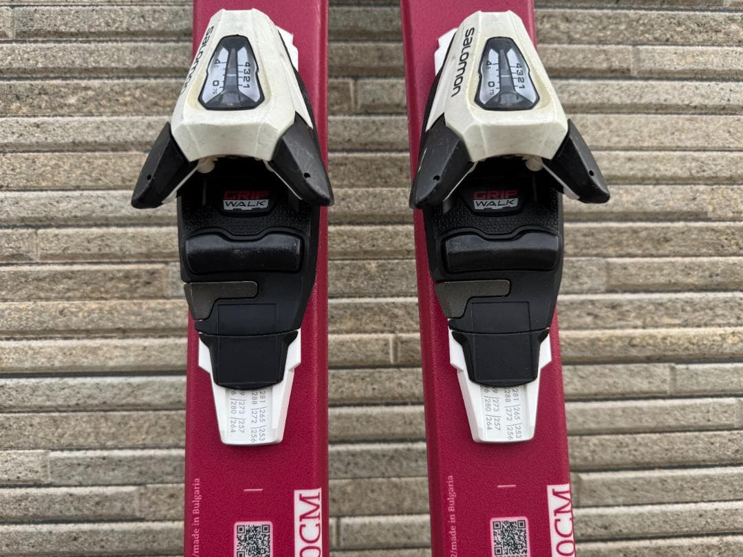 140】美品☆ジュニアスキー板☆SALOMON 2022（ピンク）