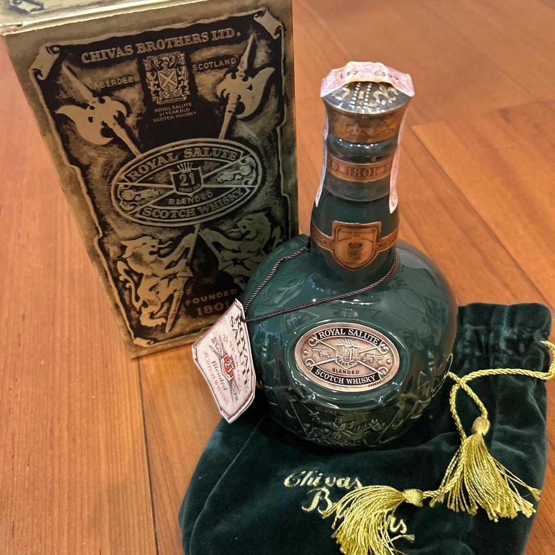 未開栓 Salute 21年 ブレンデッドスコッチウイスキー ローヤルサルート21年 シグネチャーブレンド ブレンデッド スコッチ