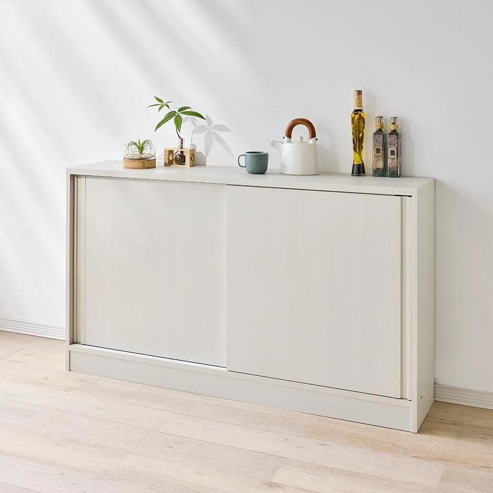 【美品送料込】<最終値引き> 引き戸カウンター下収納 幅140cm 食器棚 美品送料込】<最終値引き> 引き戸カウンター下収納 幅140cm 食器棚