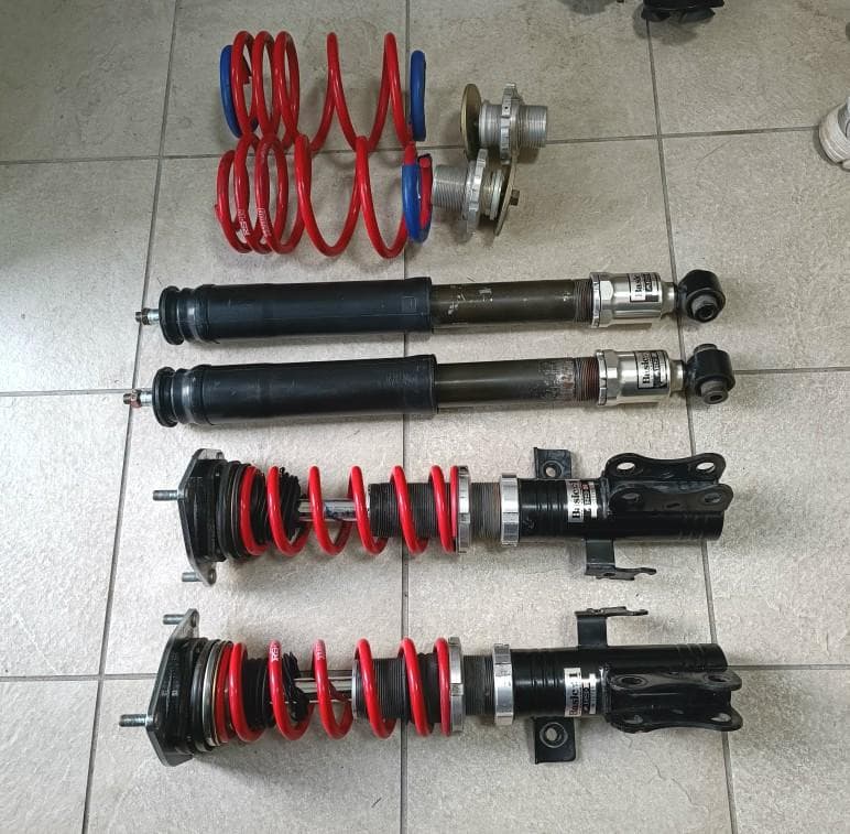 カローラルミオンNZE151N/ZRE152 プリウスα40フルタップ式車高調 カローラルミオン ZRE152N NZE151N 車高調整キット（フルタップ式